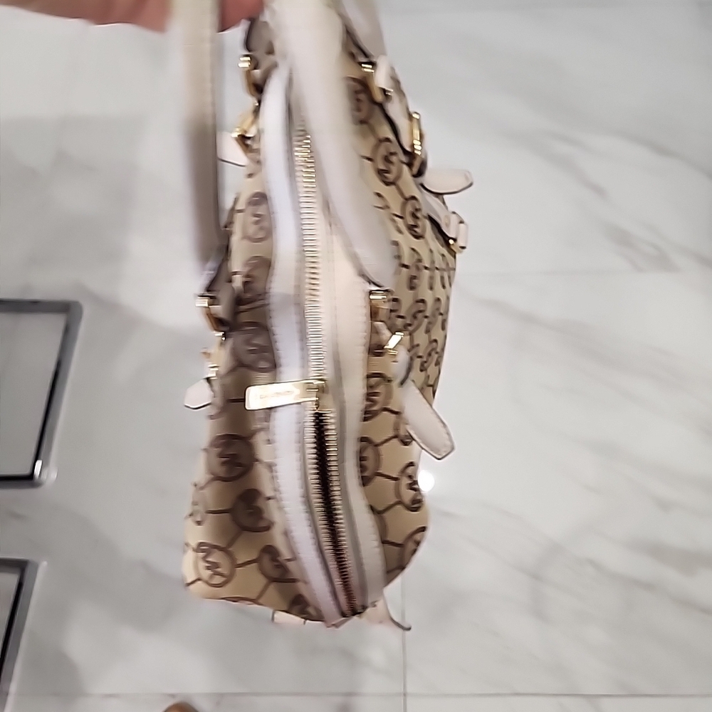 Michael Kors Beige Monogram Satchel with Pink Trim - Picture 15 of 15